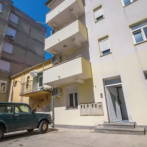 Elis Apartment Zadar